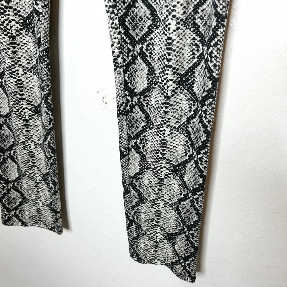 PJ Salvage Animal Snake Print‎ Casual Pajama Pants Slim Leg Lounge Pants Small S